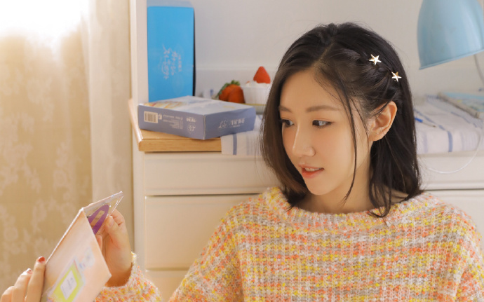 纽约苏富比拍卖行将拍卖珍稀幼年角鼻龙骨骼化石